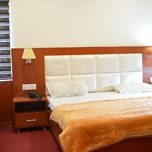 *** Hotel Galleu Hill India